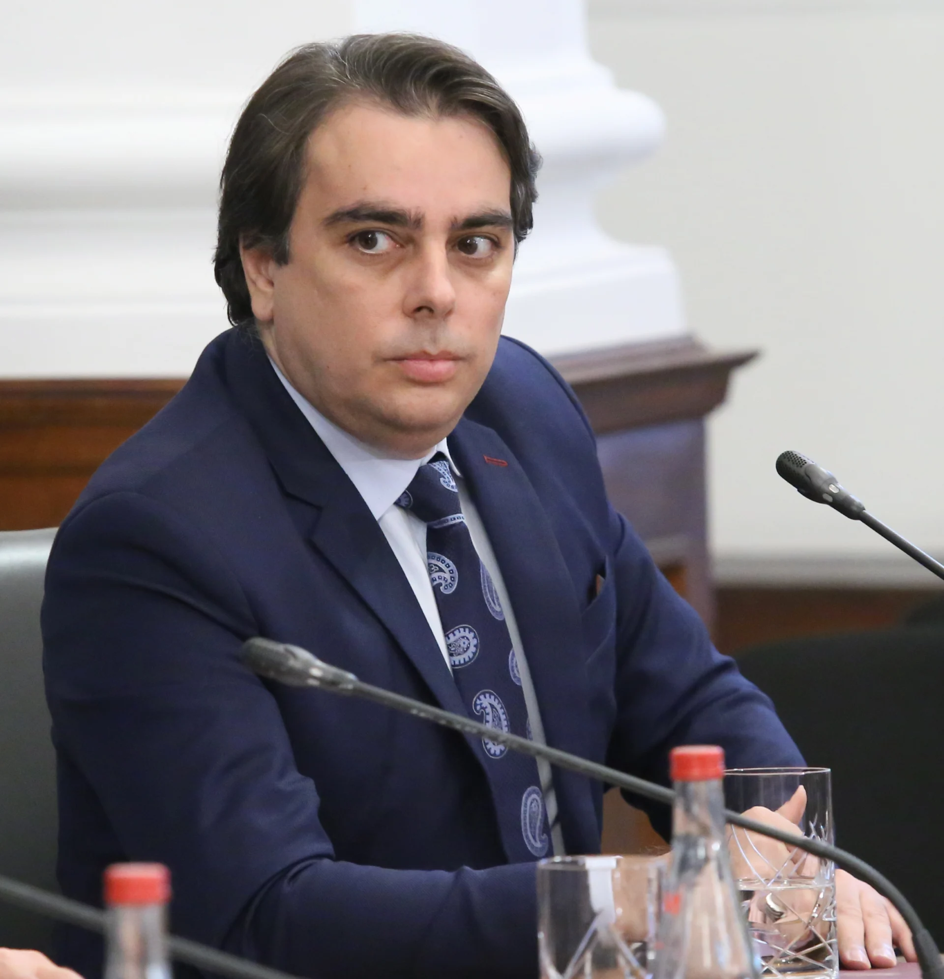 Асен Василев