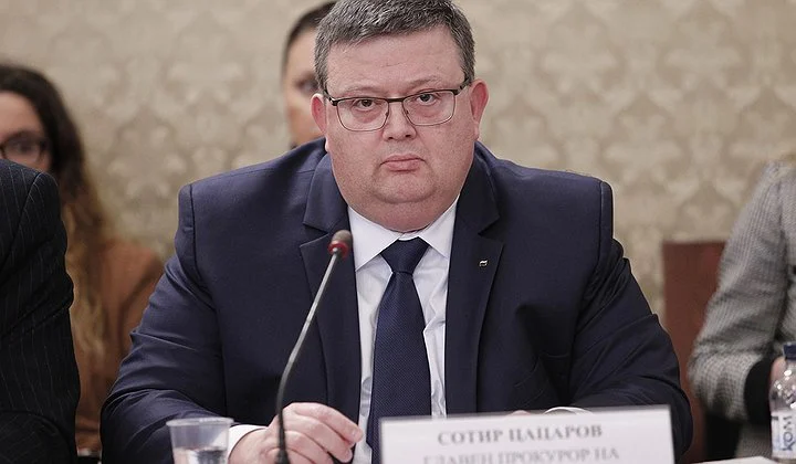 Цацаров