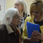мая манолова