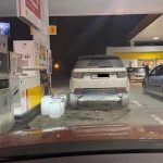 Горива - истерия - презапасяване - бензиностанция