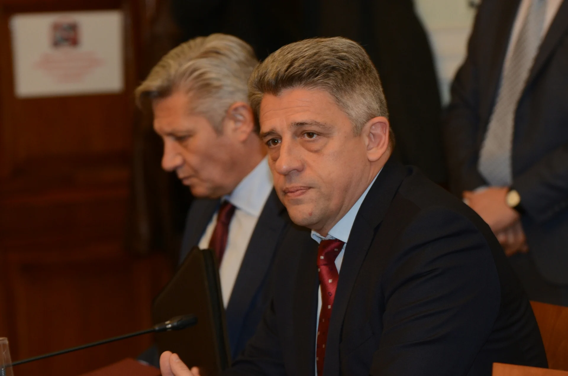 Парламент комисия за контрол над службите за сигурност Атанас Атанасов ДАР