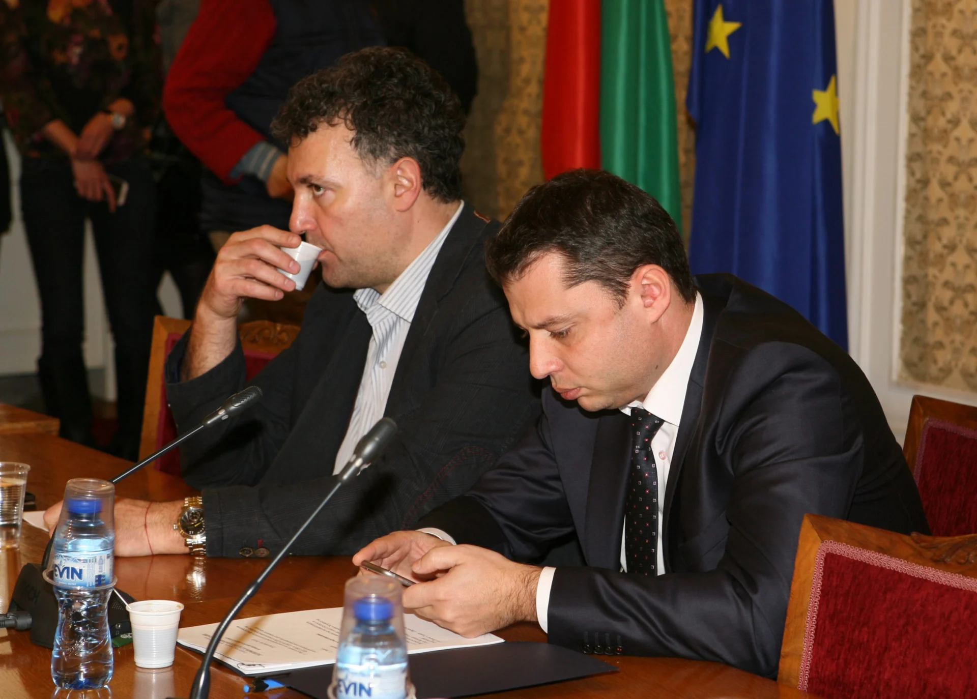 Парламент Комисия по енергетика