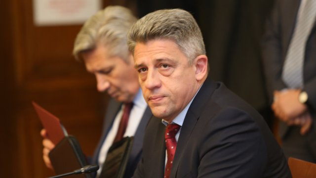 атанасов