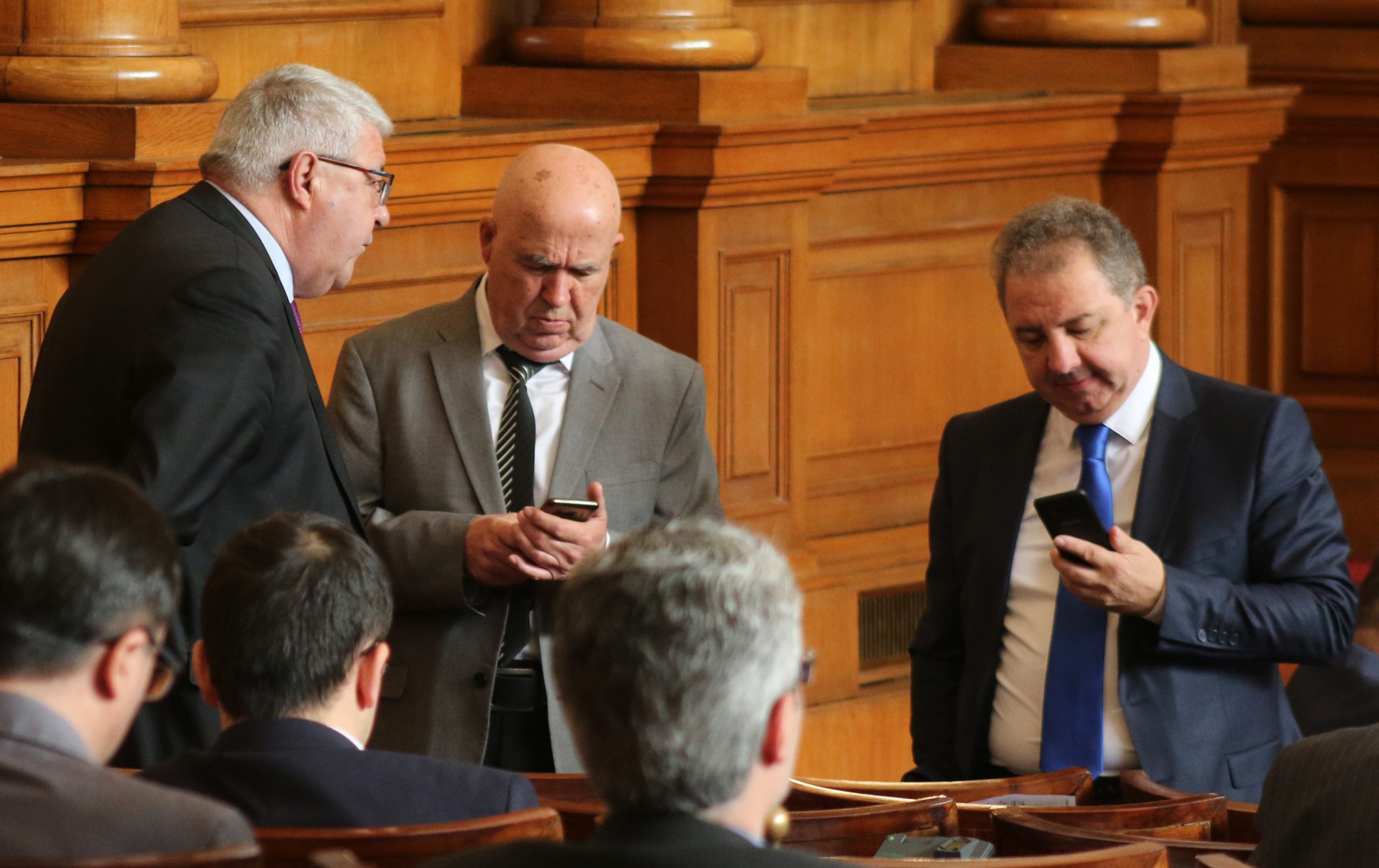 Парламент