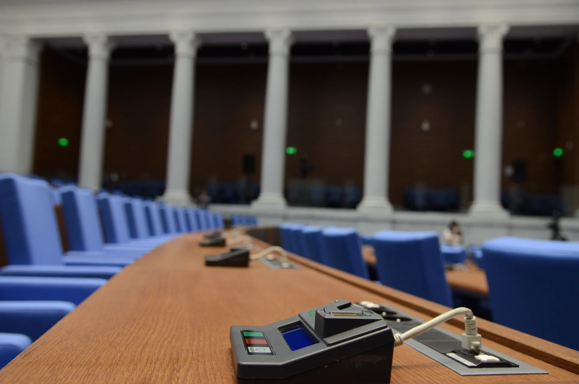 Парламент нова зала