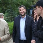 Протест пред Праламента "Няма да мълчим" - суджуци