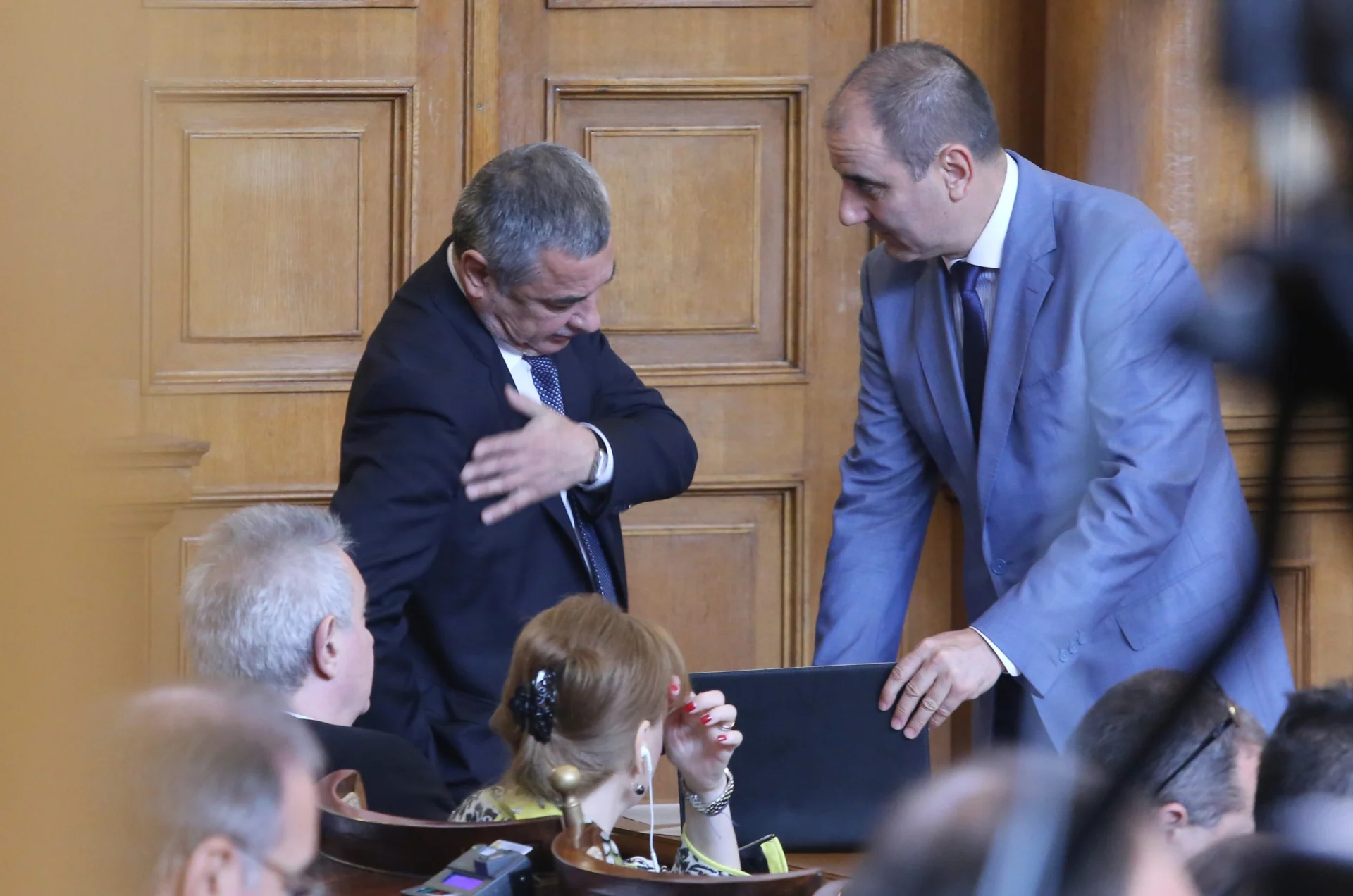 Парламент Валери Симеонов