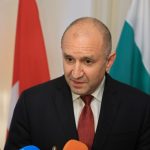 Президентът Румен Радев дава брифинг в сградата на посолството на България в Берн, Швейцария