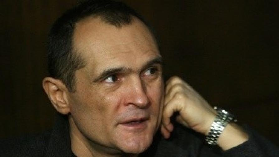 Вариантите пред Божков: „Ходорковски“ или „Березовски“
