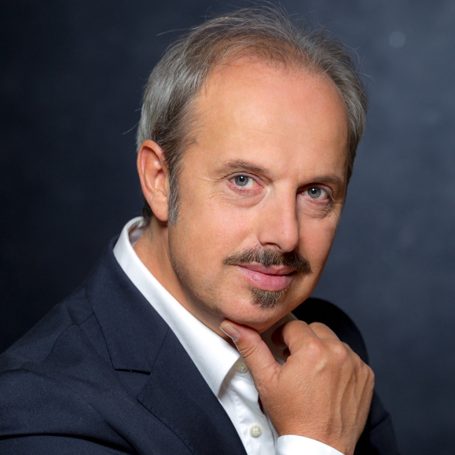 Владимир Стоянов