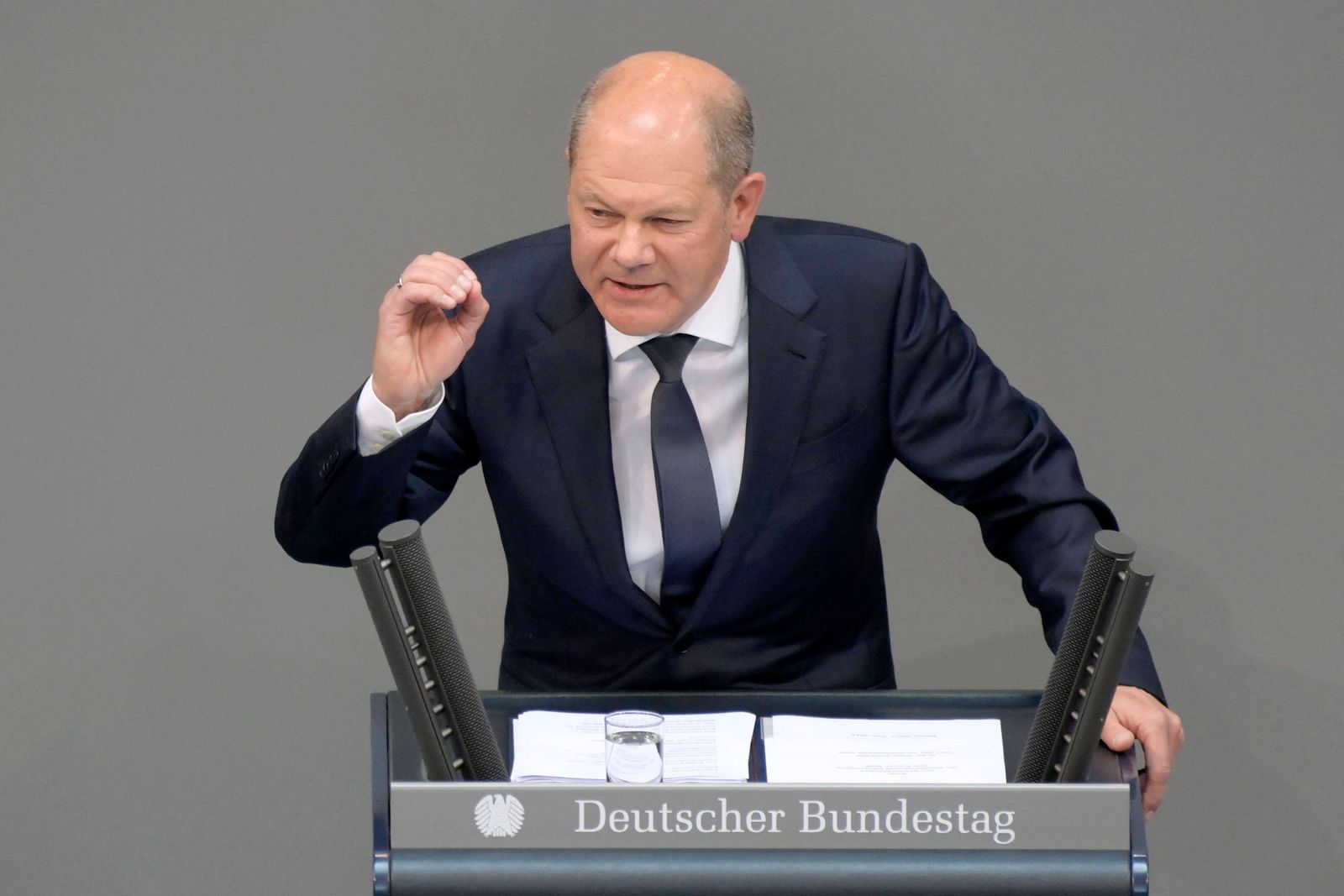 олаф шолц (Шпигел)