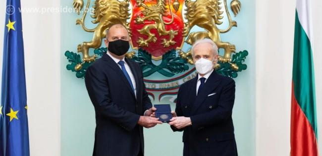 Румен Радев