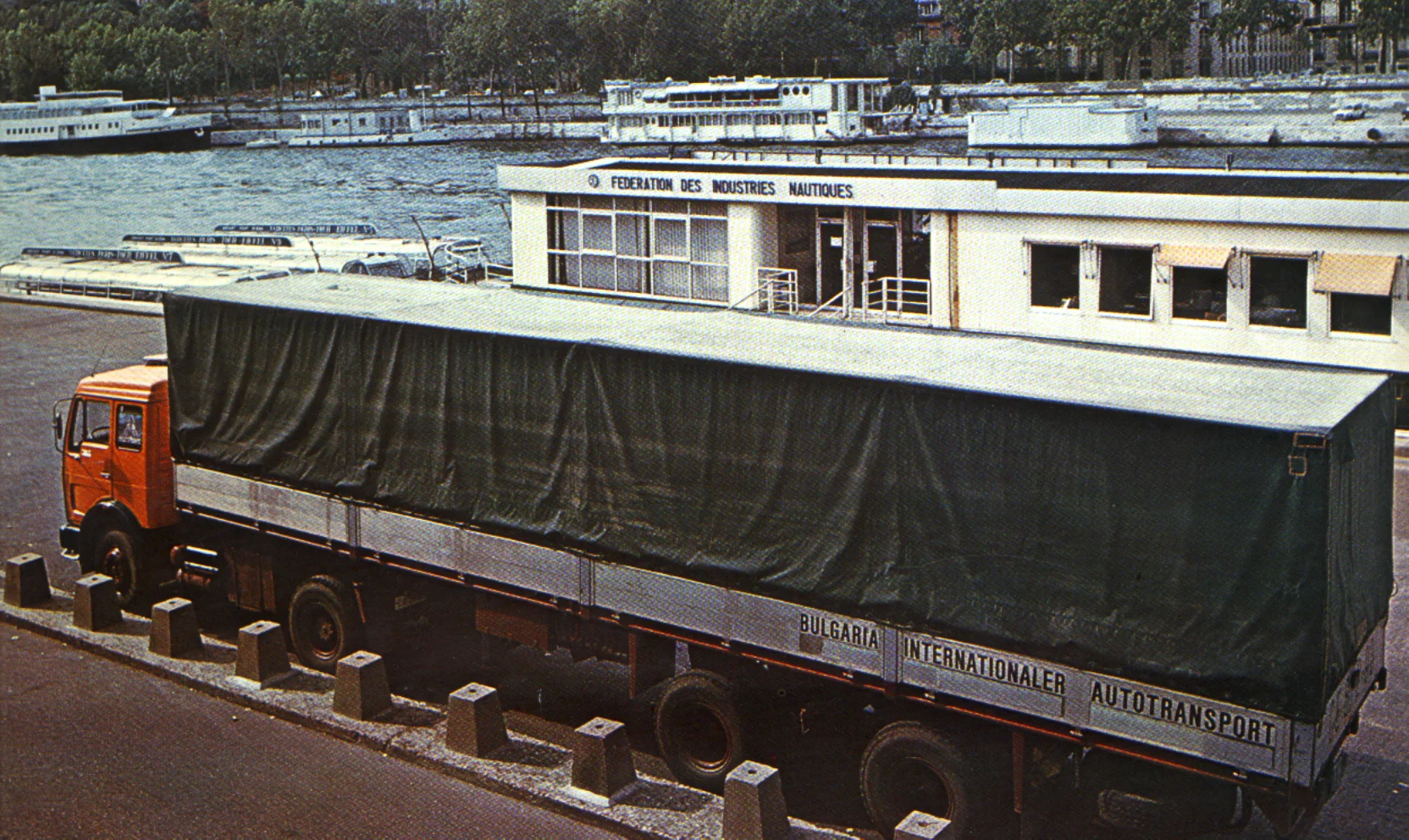 голям камион -ТИР