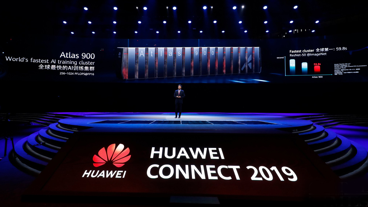 Huawei Atlas 900