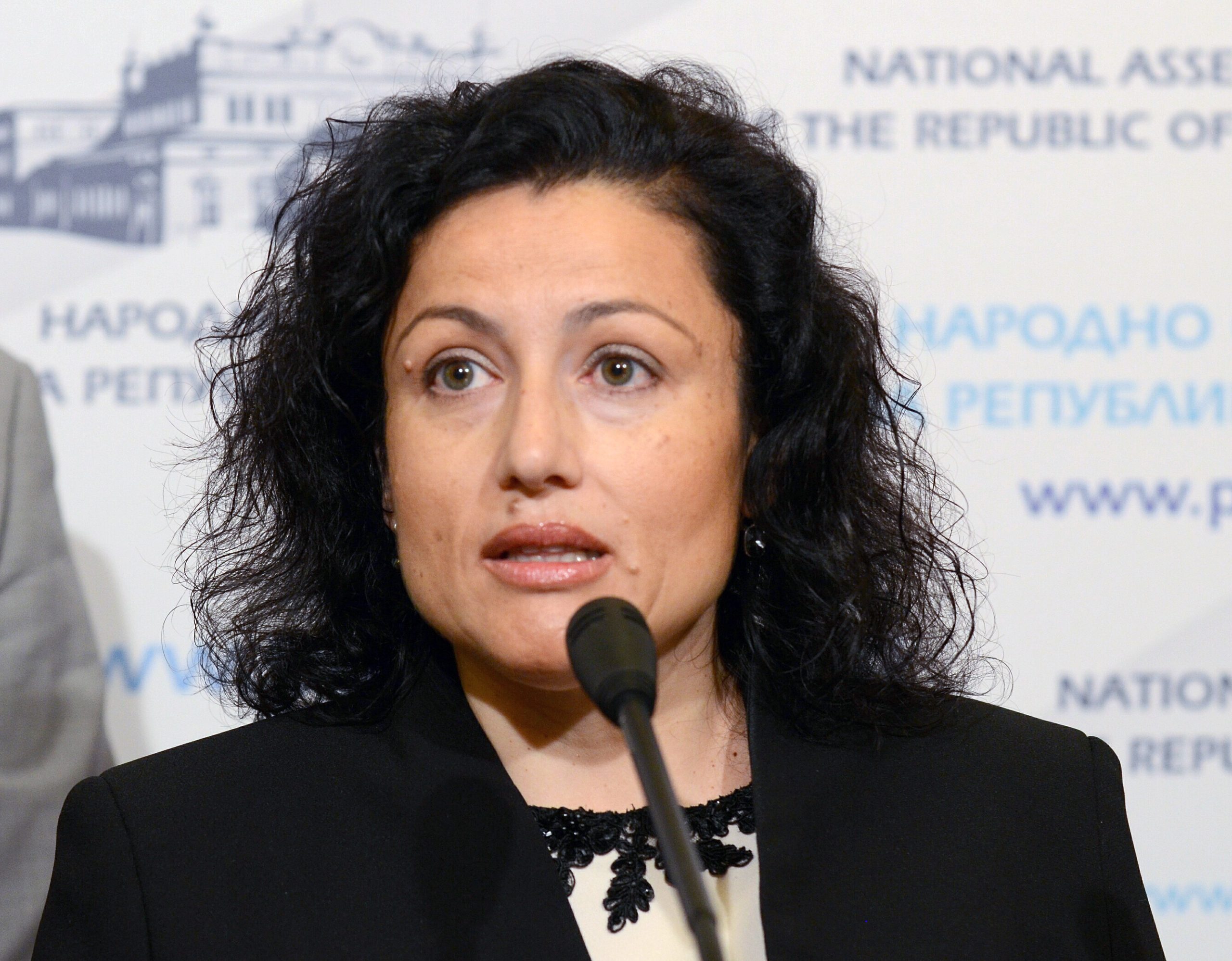 Парламент - Герб - Цветан Цветанов