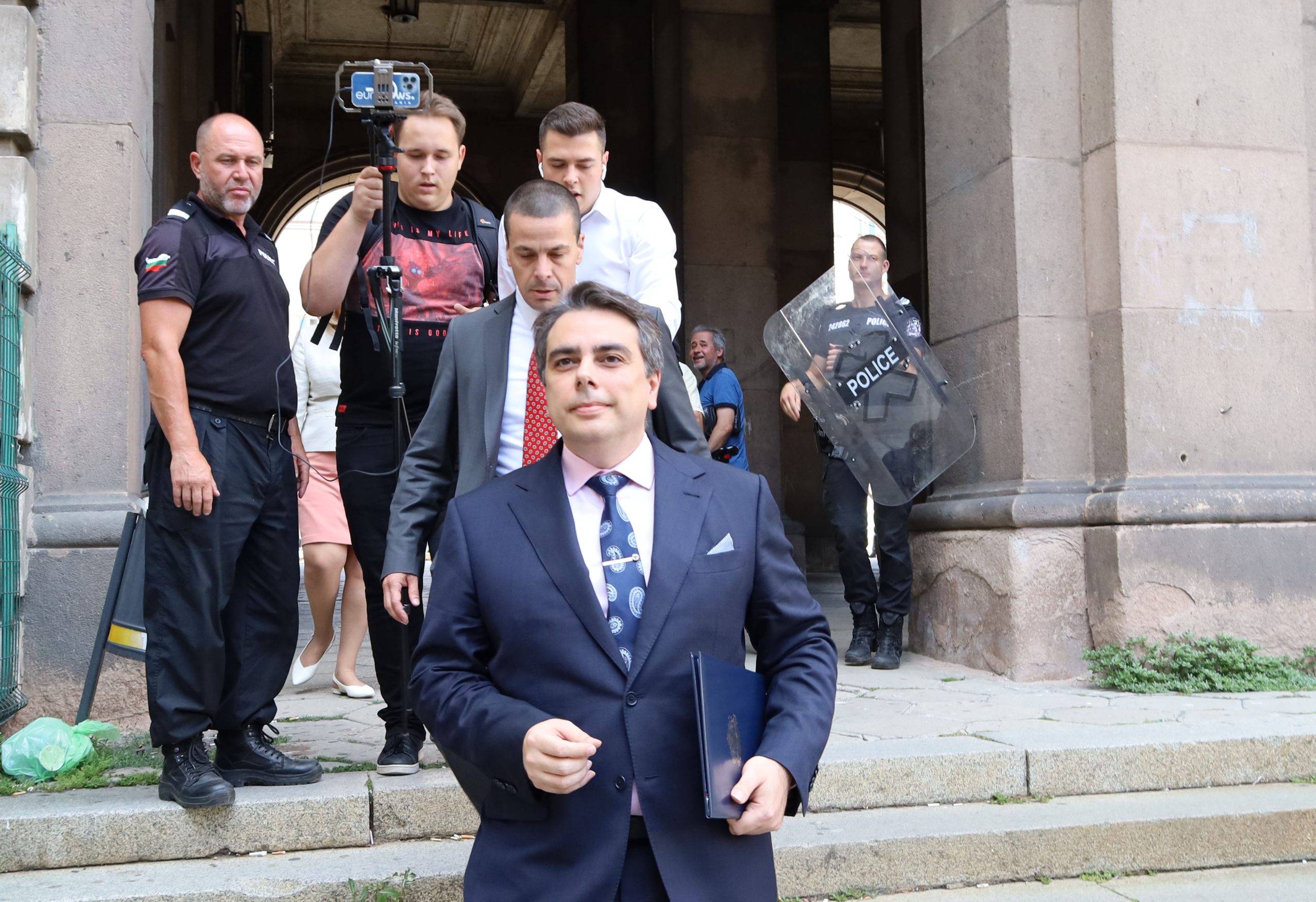 Асен Василев получи мандат за съставяне на правителство