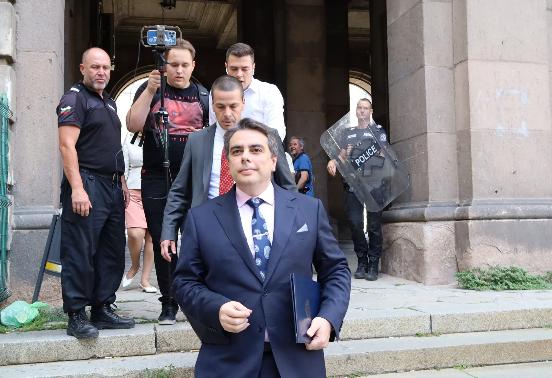 Асен Василев получи мандат за съставяне на правителство