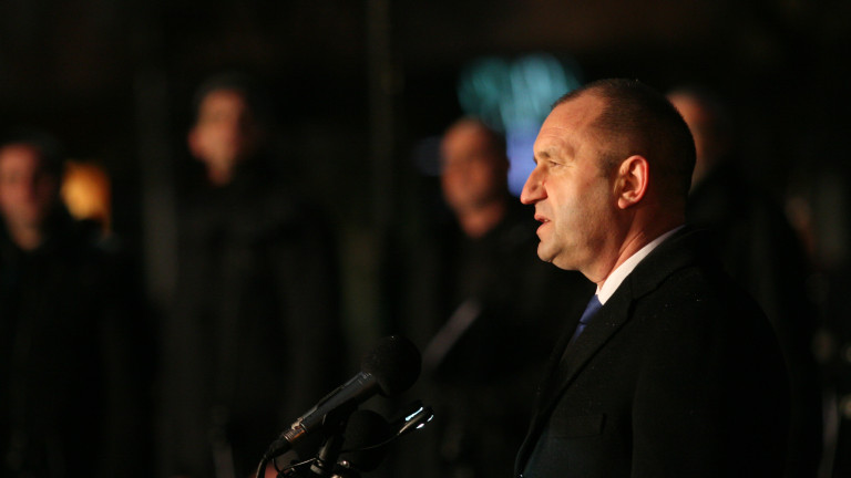 Румен Радев