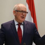Първият заместник-председател на ЕК Франс Тимерманс представи поредните доклади от мониторинга върху България и Румъния. И не успя да изненада никого с констатацията