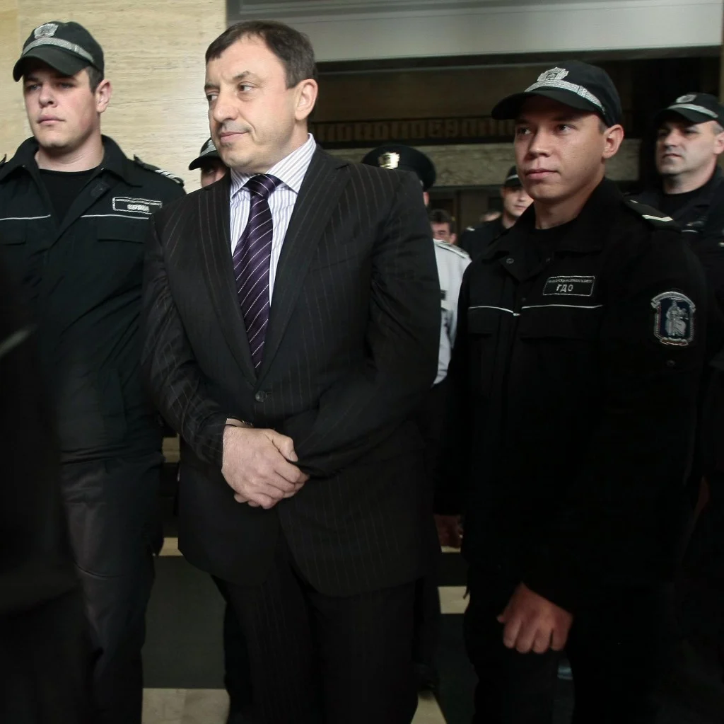 Алексей Петров