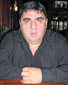 Младен Милков