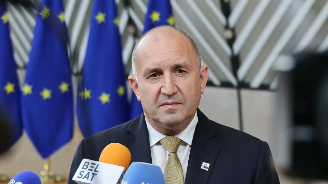 Румен Радев изпрати открито обръщение до политическите групи в ЕП по повод приетата днес резолюция за Черно море