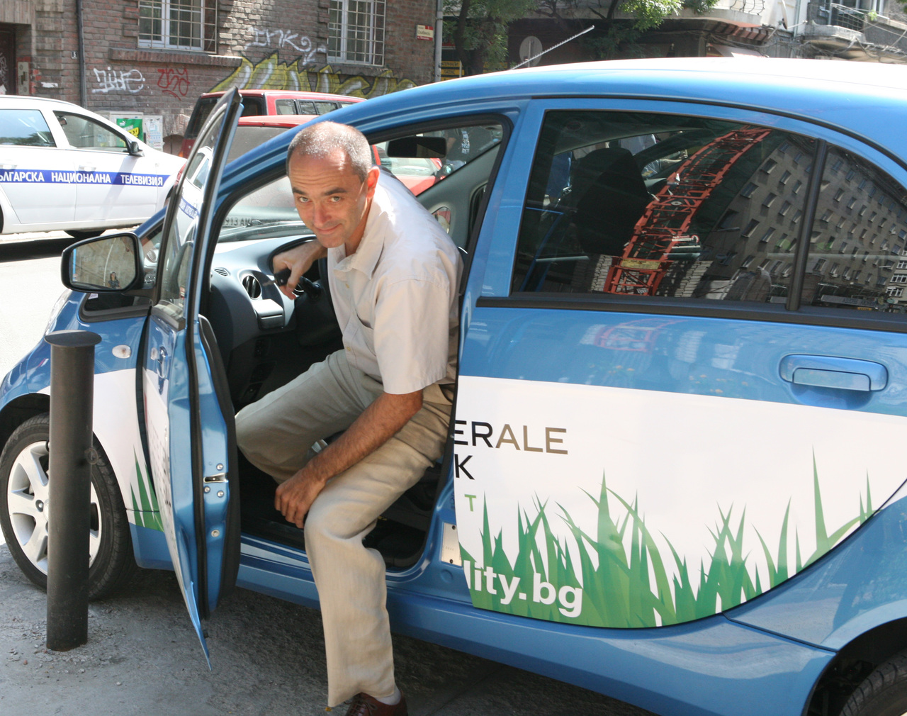 Откриване зарядна станция за електромобилиМартин Заимов - Сосиете женерал