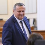 Парламент Хасан Адемов