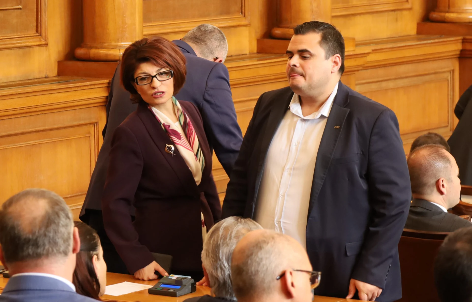 Парламент Десислава Атанасова