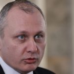 Ресорният министър е готов да освободи директора на "Информационно обслужване", ако "е превишил правата си"