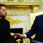 Володимир Зеленски този път се появи с костюм на срещата с Доналд Тръмп