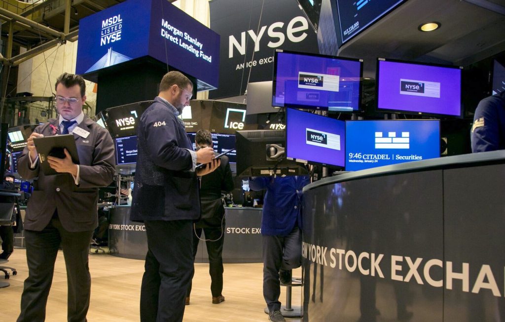 Инвеститорите, купили акции на Berkshire Hathaway на Уорън Бъфет с отстъпка от 620 000 долара ще видят сделките си анулирани