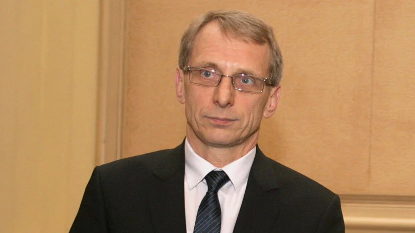 николай денков