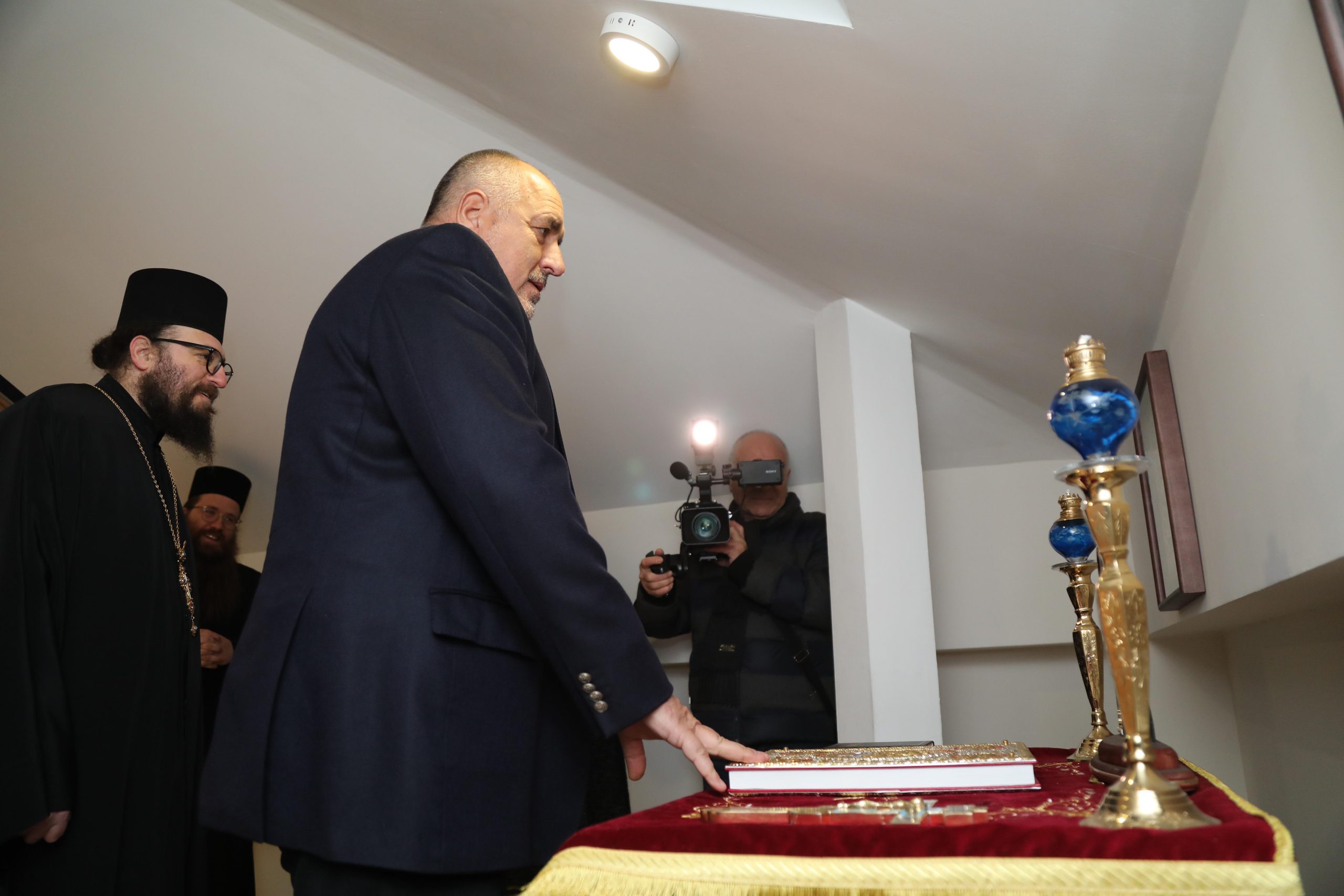 посещение на премиера Бойко Борисов в реновираната сграда на Софийската духовна семинария ...