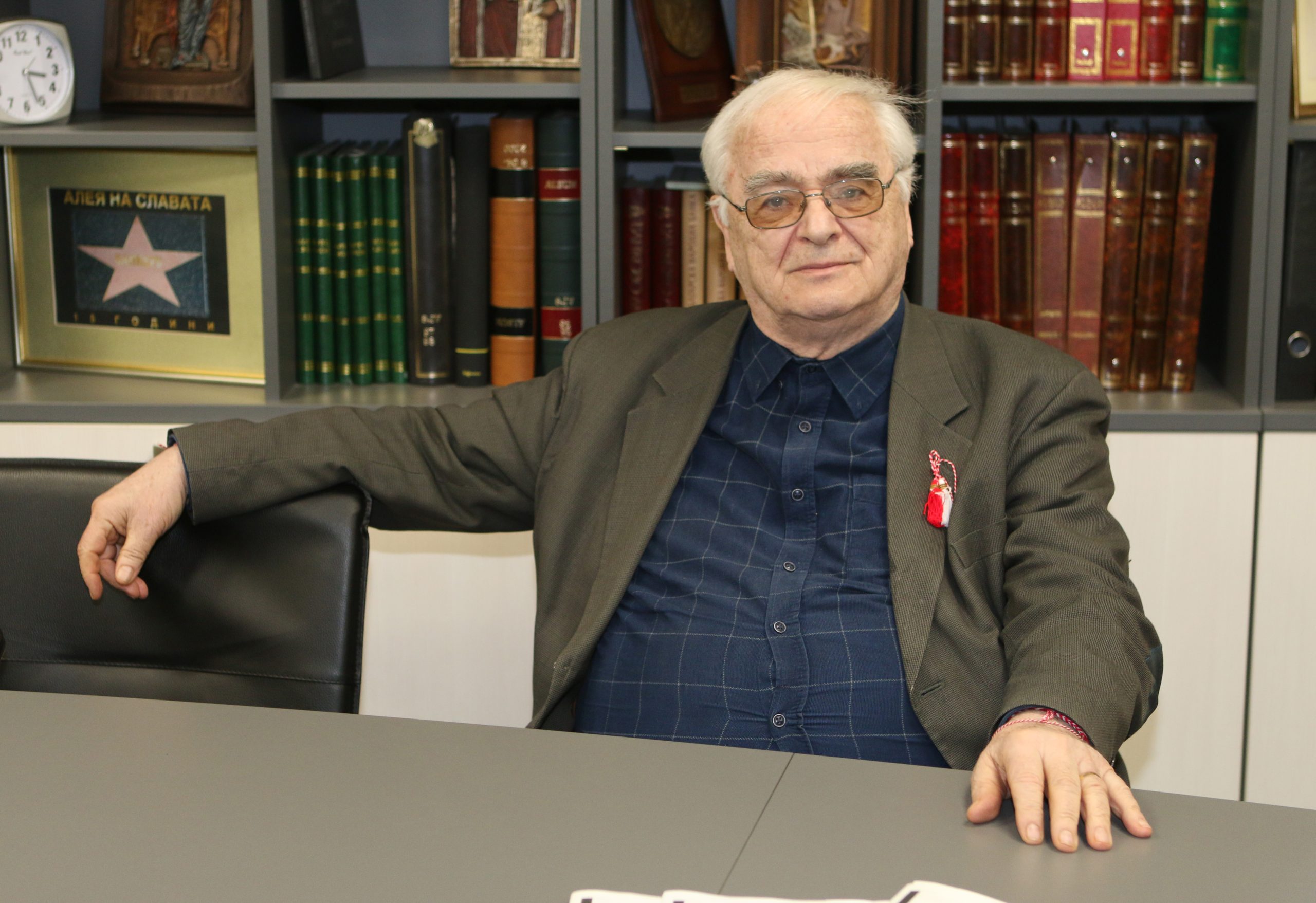 Акад. Ангел Гълъбов