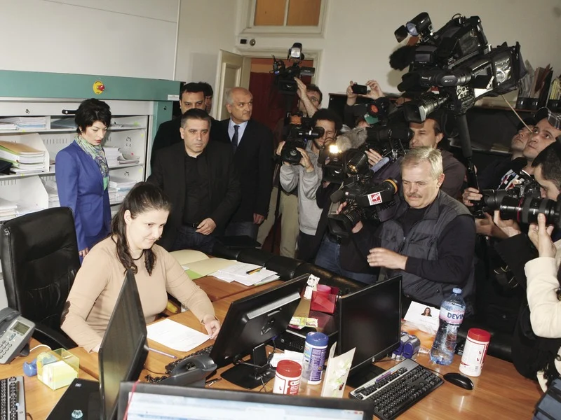 Присъствието в деловодството на Народното събрание на Десислава Атанасова