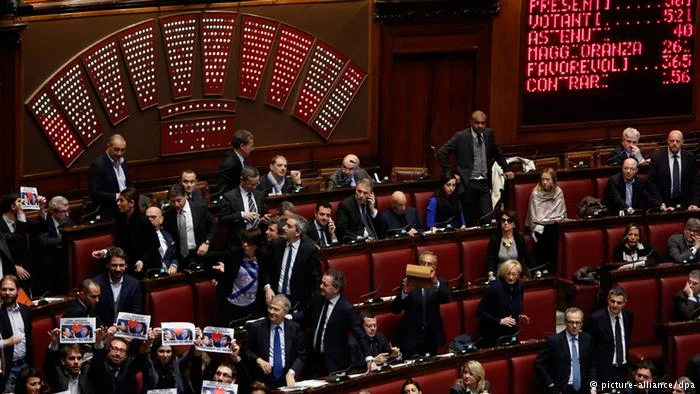 италия парламент