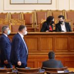 Парламент Кирил Петков