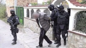 Издирваният от Интерпол Йоско три дни е на свобода и после три дни в ареста.