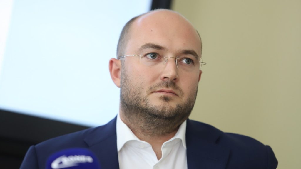 Председателят на СОС предлага да се върне картата за една линия 4 8f237f9931e88c58716446571e2b6a07