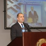 Президентът Румен Радев откри в УНСС младежи икономически форум
