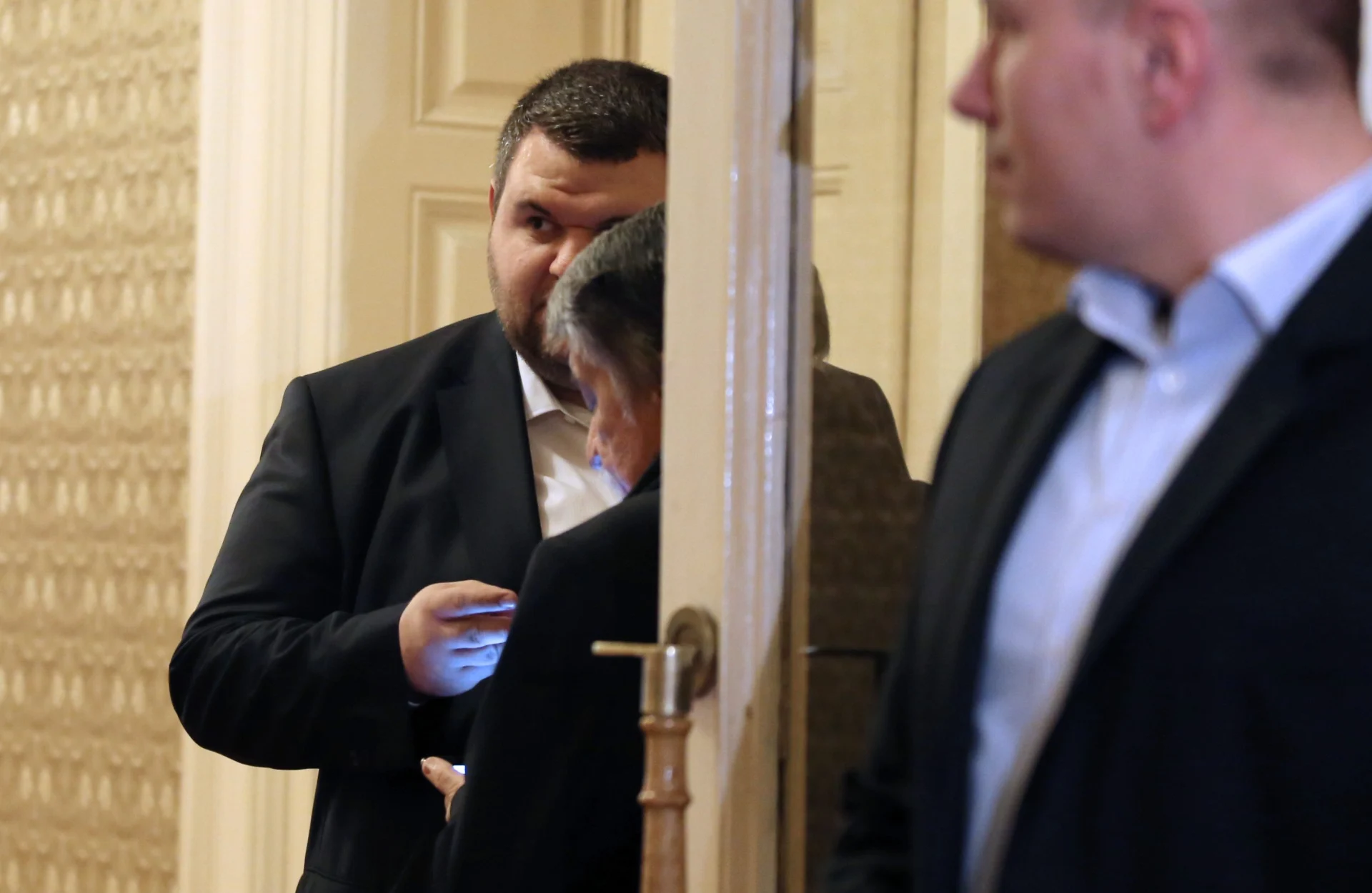 Парламент Делян Пеевски
