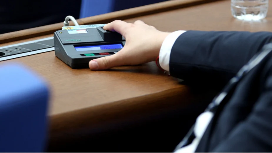 Парламентът отхвърли предложението за по-високо обезщетение при неизползван отпуск по майчинство