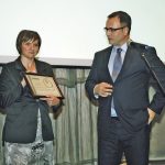 Председателят на Комисията за финансов надзор Стоян Мавродиев връчи грамотата на в. “БАНКЕРЪ” за мениджър на най-добро управляващо дружество. Отличието получи изпълнителният директор на “Райфайзенбанк (България)” Евелина Милтенова.