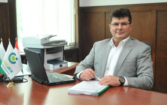 Николай Марев