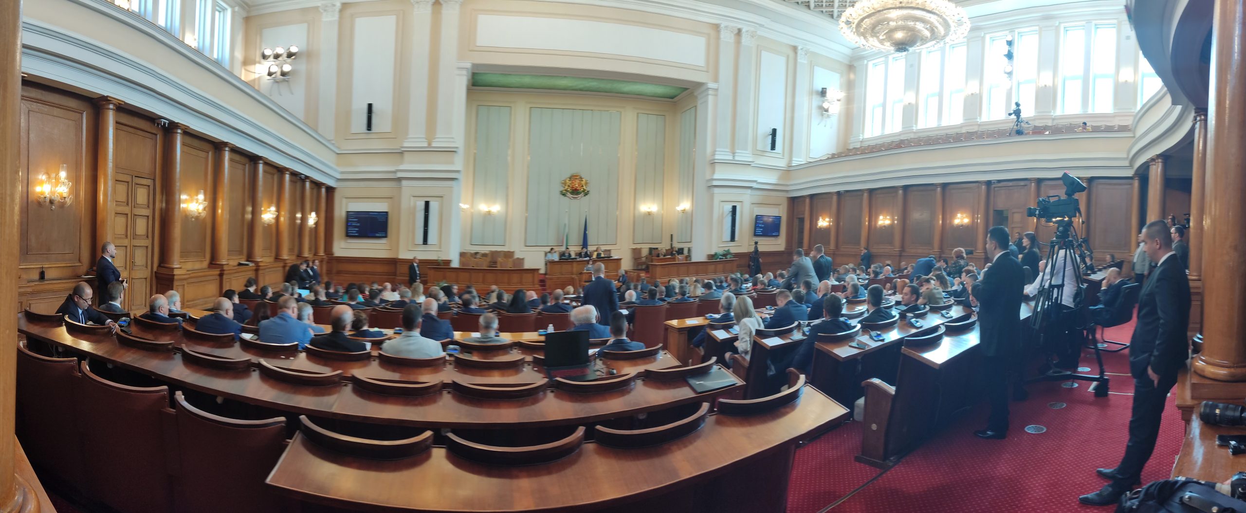 Парламент