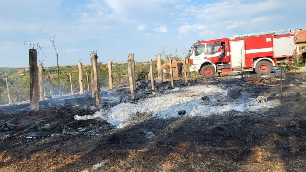9239e467ed4974e92d66c3f174c44c6c