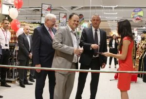 На 03 Септември 2015 г.  Кауфланд откри новия десети подред хипермаркет в град София Димитър Спасов - управител на Кауфланд България Божидар Лукарски - министър на икономиката Посланик на Германия Детлеф Лингеман