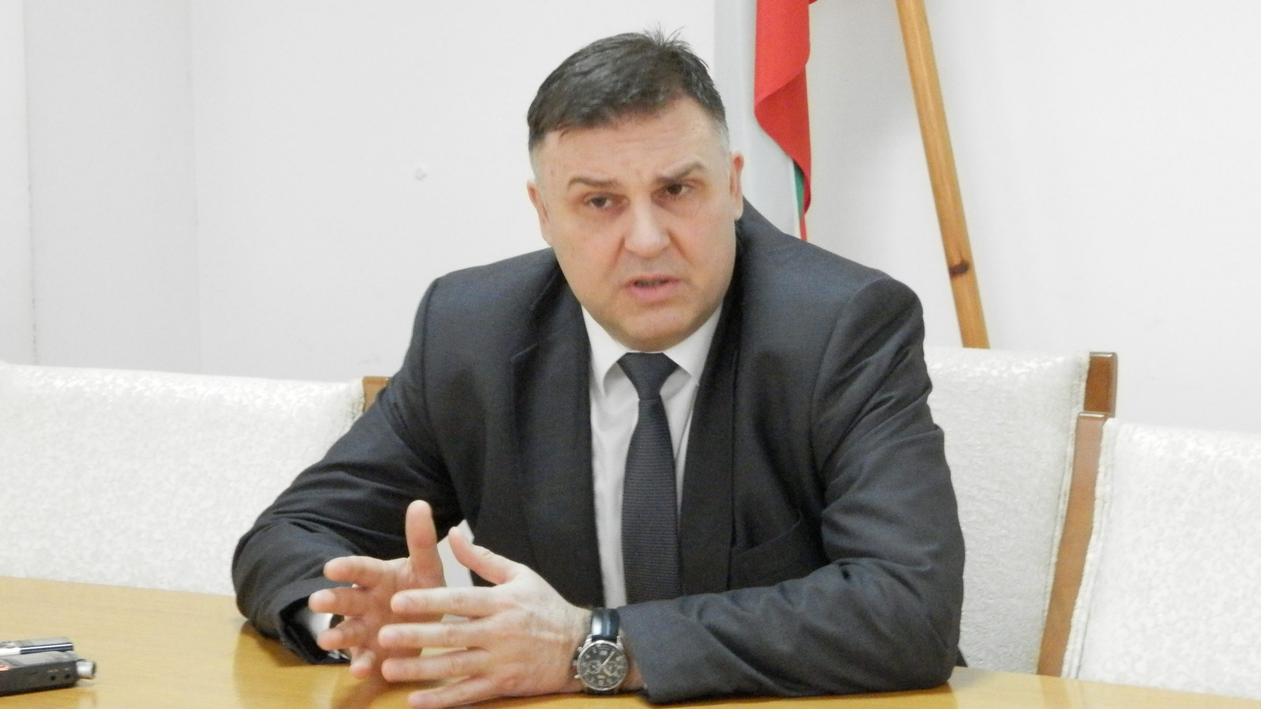 Мирослав Петров