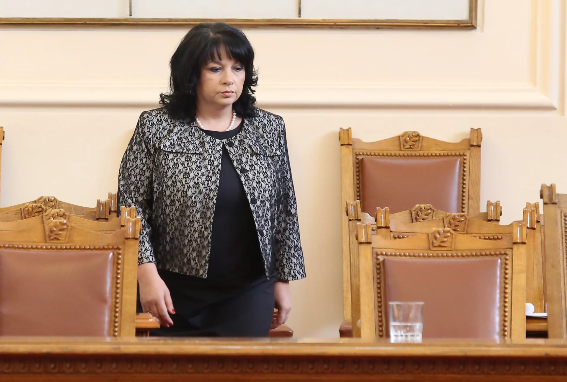 Парламент Теменужка Петкова